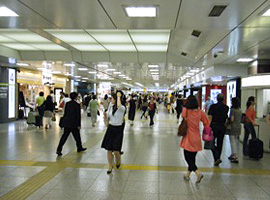 Main Floor of Tokyo Station
